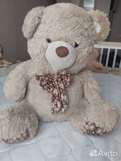Плюшевый медведь
