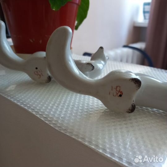 Фарфоровая статуэтка горностай СССР