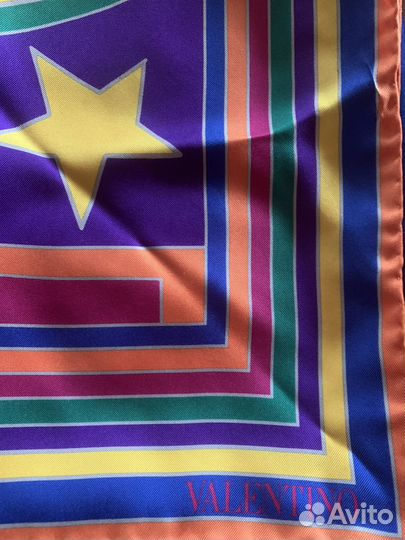 Платок 89х89 valentino