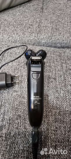 Электро бритва kemei