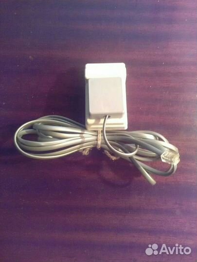 Кабель телефонный 7м.с розеткой