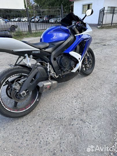 Suzuki gsx r 600 k7 370 край