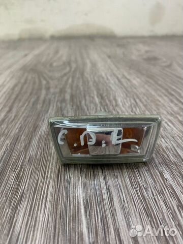 Повторитель поворота передний левый Opel Corsa D