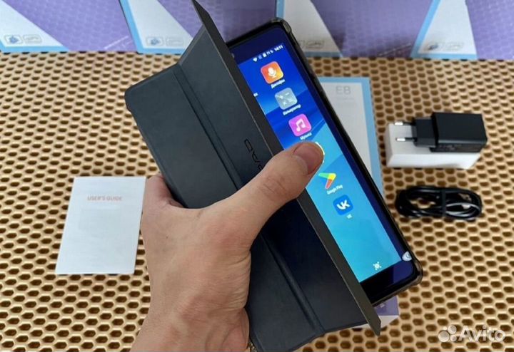 Планшет новый ego pad E8