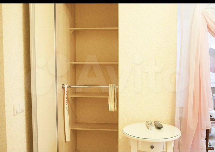 Комната 25 м² в 2-к., 2/4 эт.