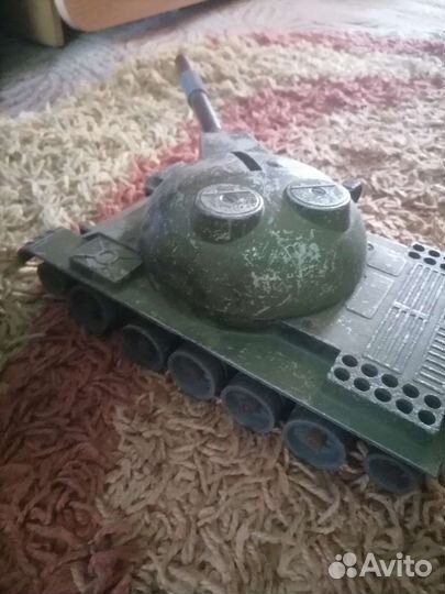 Игрушка танк СССР