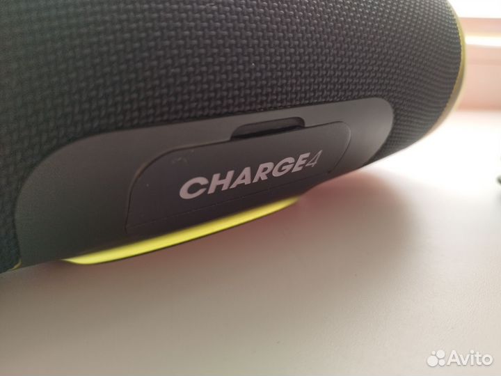 Портативная колонка JBL charge 4