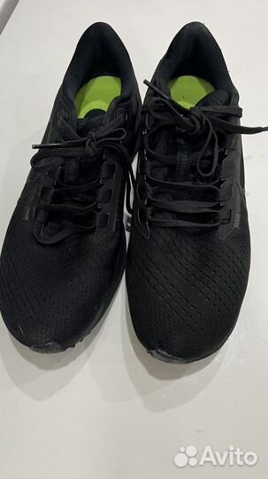 Кроссовки женские nike 39