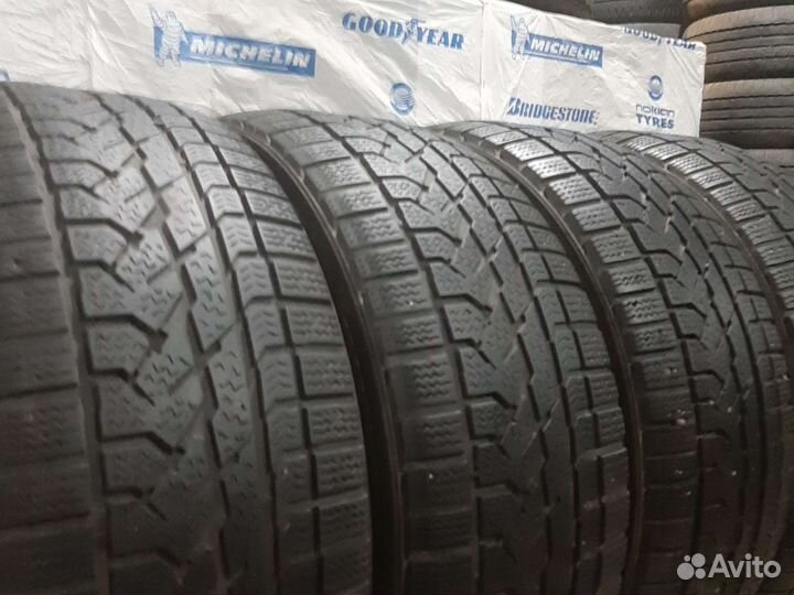 Kumho I'Zen RV KC15 235/55 R17 99H