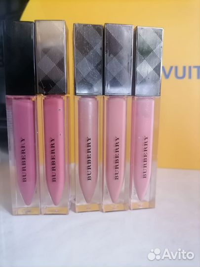 Блеск для губ Burberry