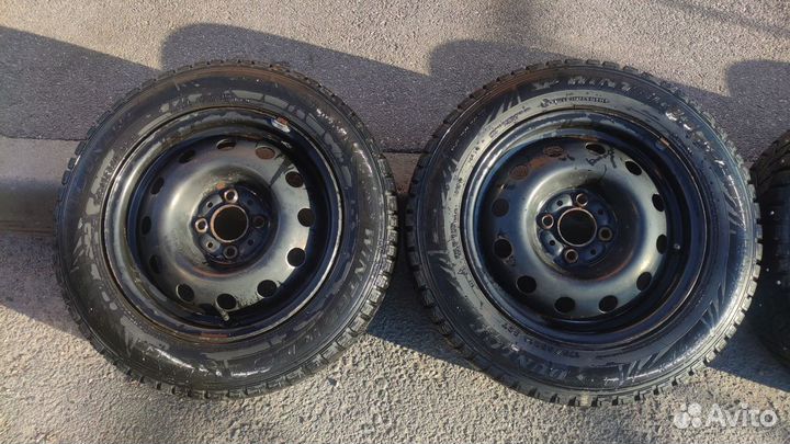 Колёса зимние 175/65 R14 dunlop