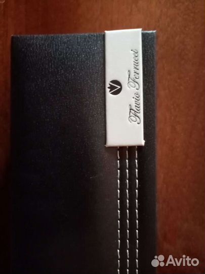 Коробка подарочная (для ручек)