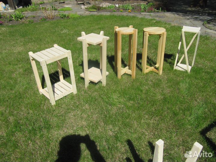 Кашпо, подставки под кашпо и цветы