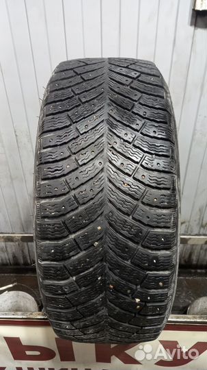 Michelin X-Ice North 4 SUV 225/45 R19