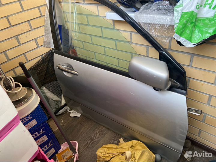 Дверь правая Лансер цедия