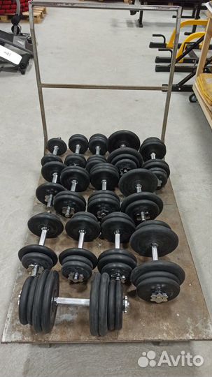 Гантель разборная весом 4,1 кг