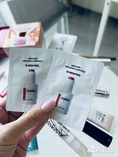 Косметика пакетом набором тушь блеск бальзам