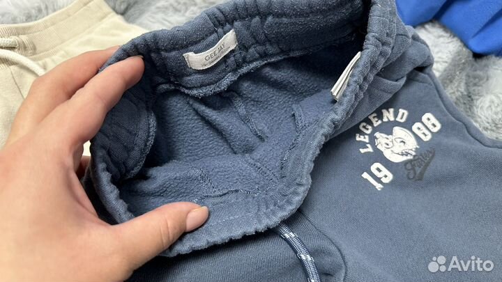 Штаны на мальчика пакетом gloria jeans