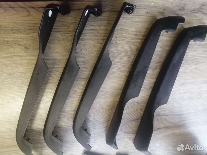 Накладка на сидение в BMW правая и левая