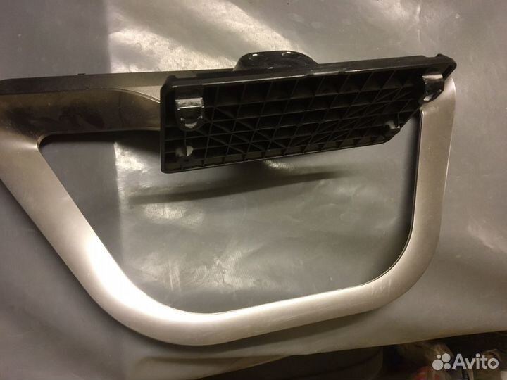 Подставка под телевизор (держатель)