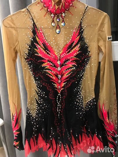 Купальник для художественной гимнастики