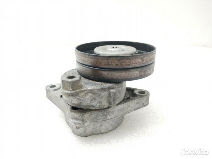 Ролик натяжной навесного оборудования