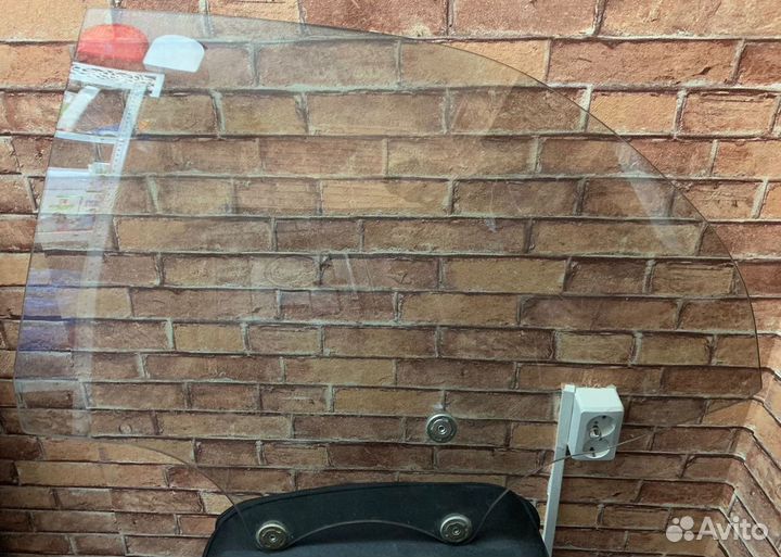 Стекло боковое Toyota Crown S140