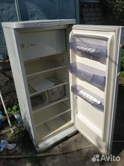 Холодильник бу бесплатно