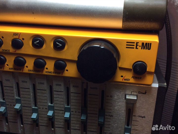 E-mu Xtreme Lead - 1 легендарный синт модуль