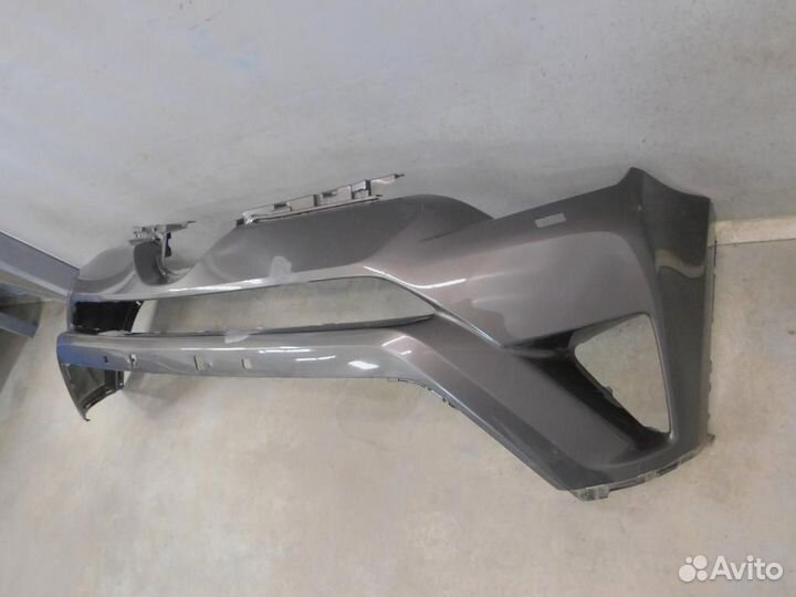 Бампер передний Toyota RAV4