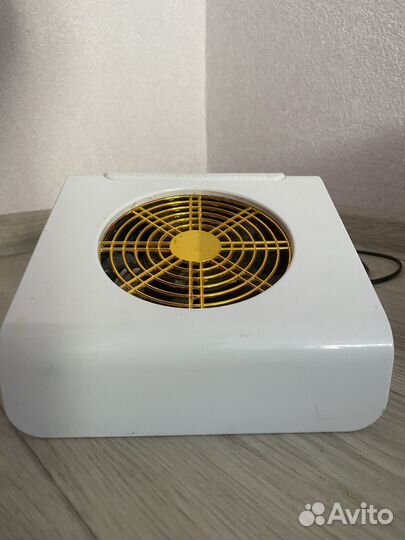 Вытяжка для маникюра напольная