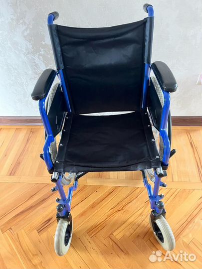 Кресло доя инвалида