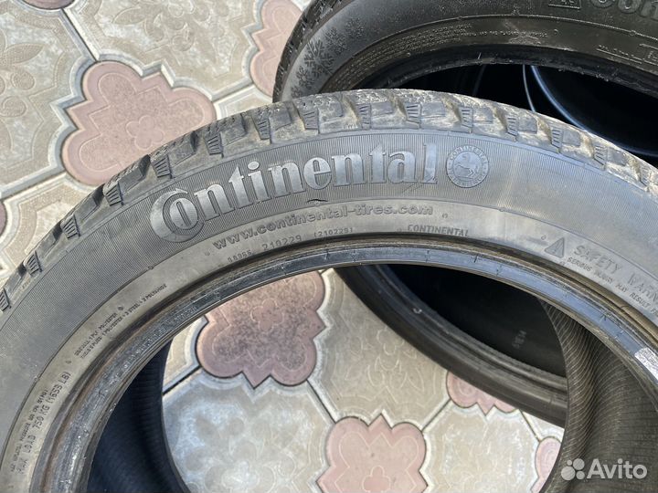 Continental ContiIceContact 225/50 R17 98T