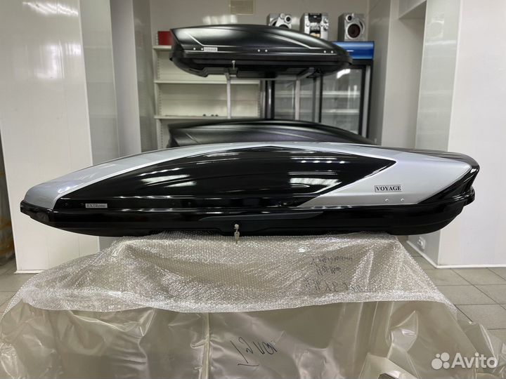 Автобокс Voyage 500л 218см двухцветный Черный с Х