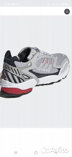 Кроссовки adidas (оригинал)