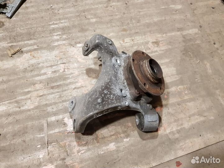 Кулак задний правый audi a6 c6 allroad quattro