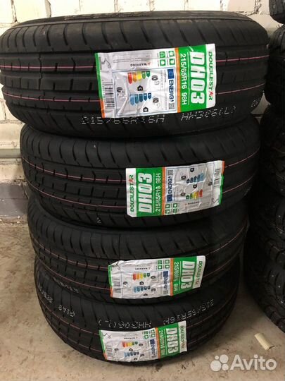 DoubleStar Maximum DH03 215/65 R16 98H