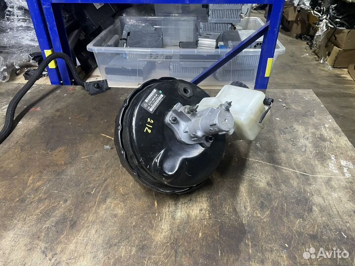 Вакуумный усилитель тормозов на Мерседес w212