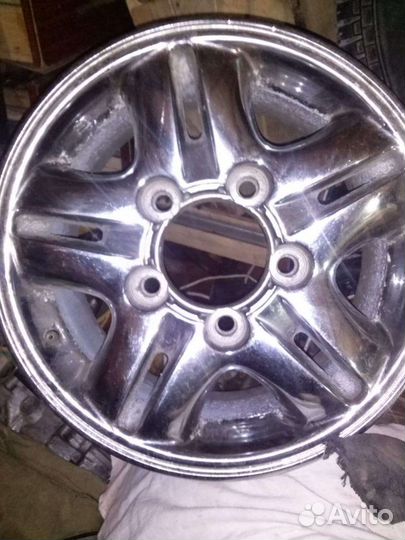 Литье хром на уаз.крузак 100.лексус lx. нива