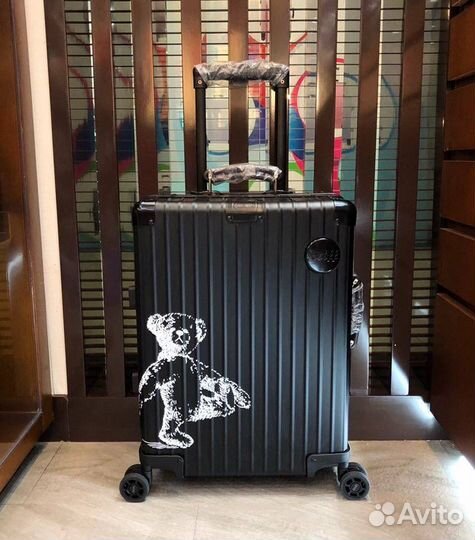 Чемодан Rimowa x Steiff (Ручная кладь)