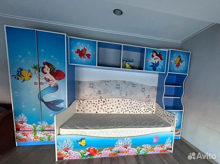 Комплект детской мебели для девочки