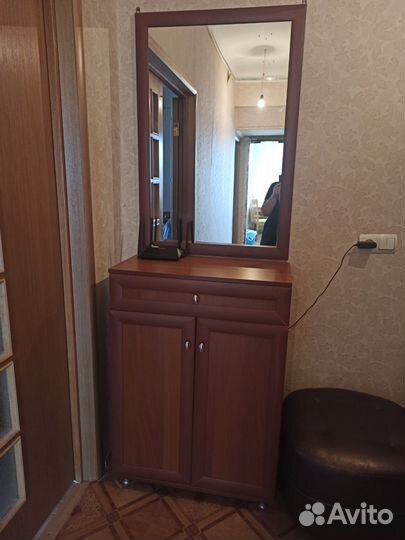 Прихожая угловая + комод с зеркалом