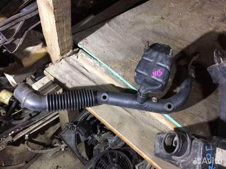 Воздуховод Nissan Almera N15 1995-2000