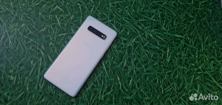 Samsung Galaxy S10 plus