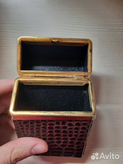 Портсигар lacoste