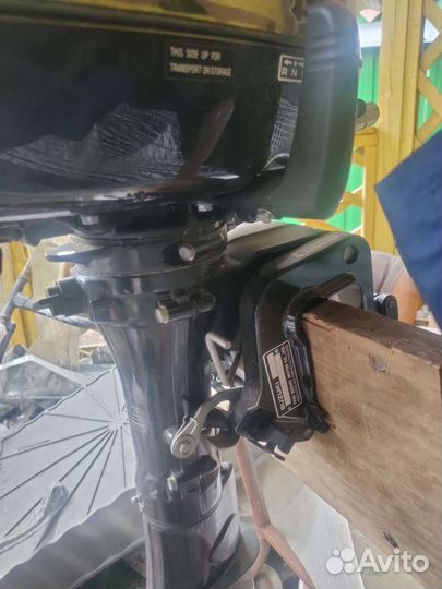 Лодка с мотором