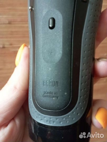 Электробритва braun новая