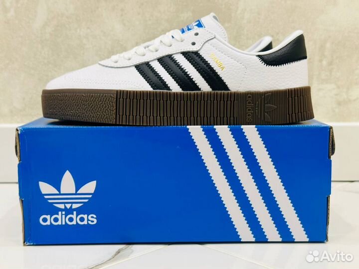 Adidas samba