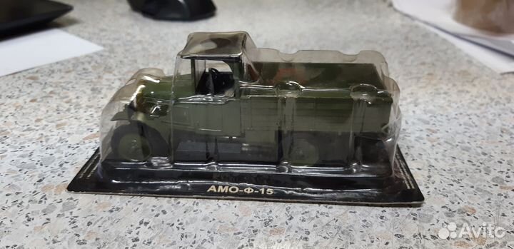 Модель. Автолегенды СССР 1:43 Амо-Ф-15