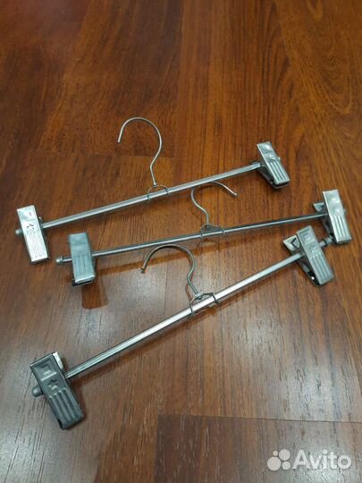 Плечики вешалки с прищепками